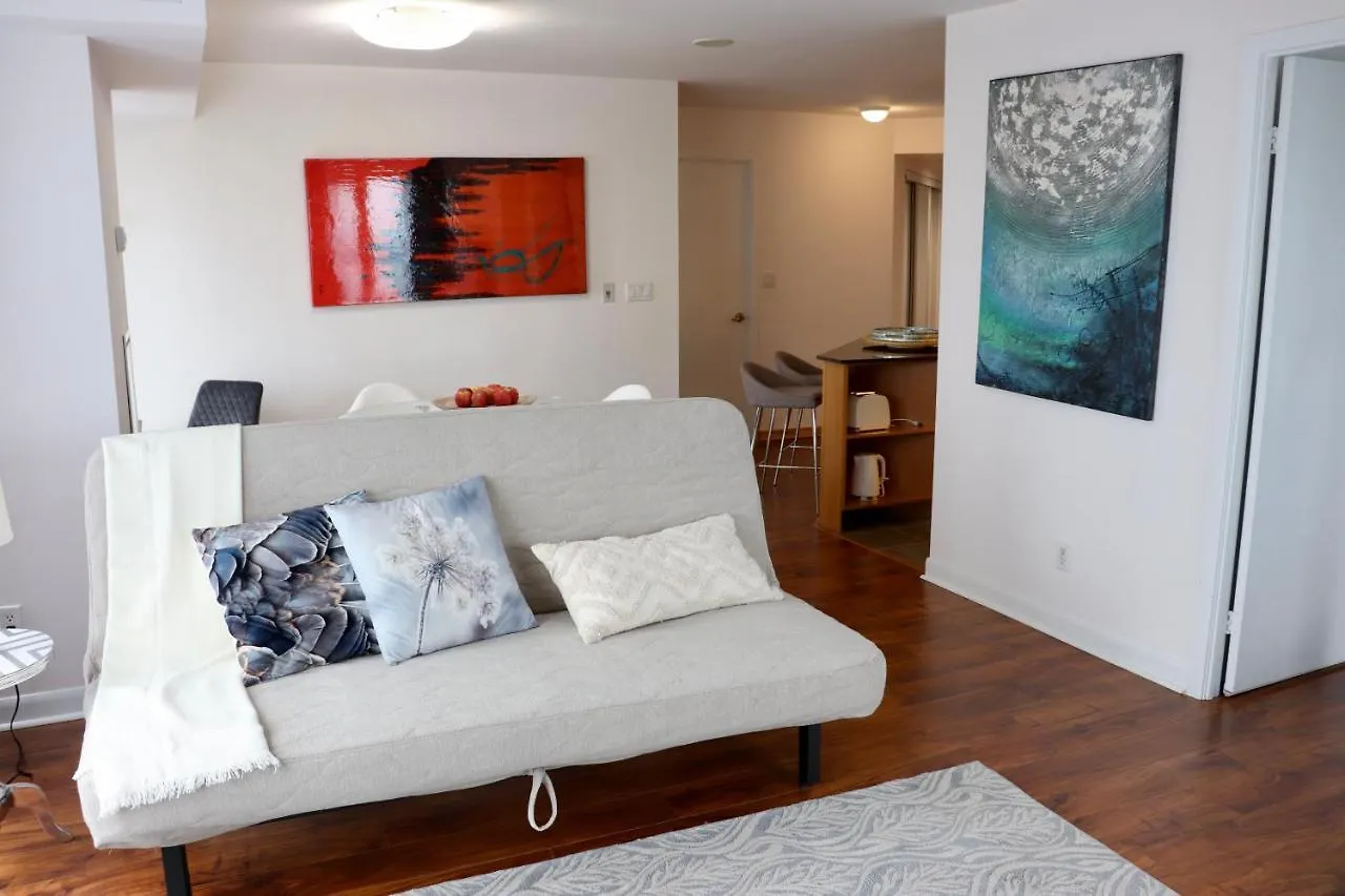 Apartment Apartment/2Bedrooms/2 Full Bathrooms/Free Parking Toronto